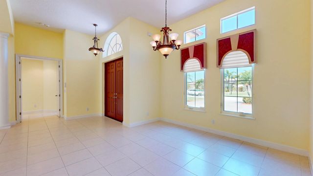 862 SW Grand Reserves Boulevard, Port St Lucie, FL 34986