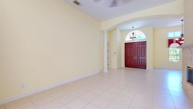 862 SW Grand Reserves Boulevard, Port St Lucie, FL 34986