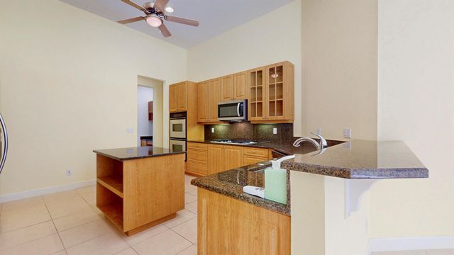 862 SW Grand Reserves Boulevard, Port St Lucie, FL 34986