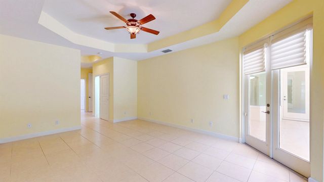 862 SW Grand Reserves Boulevard, Port St Lucie, FL 34986