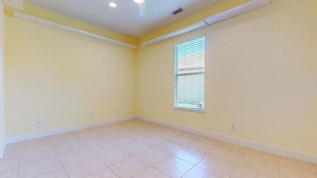 862 SW Grand Reserves Boulevard, Port St Lucie, FL 34986
