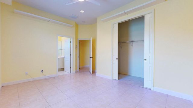 862 SW Grand Reserves Boulevard, Port St Lucie, FL 34986