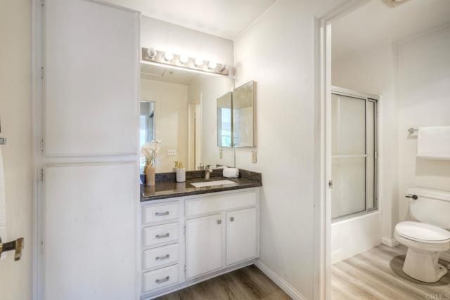 18674 Caminito Cantilena 242, San Diego, CA 92128