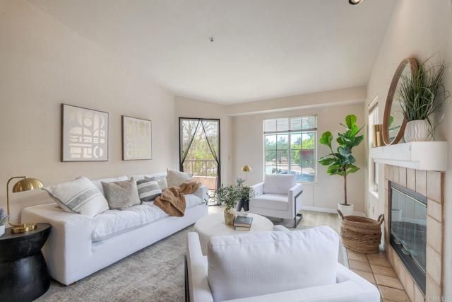 18674 Caminito Cantilena 242, San Diego, CA 92128