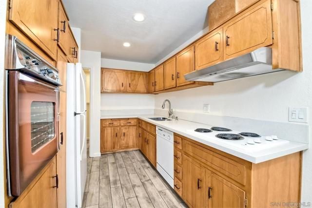 540 Oakdale Lane A, El Cajon, CA 92021