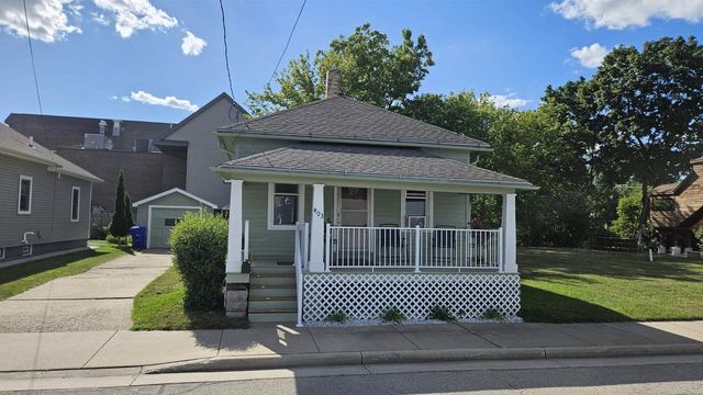 403 N CLARK STREET, Appleton, WI 54911