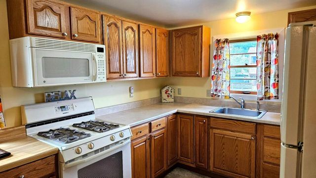 403 N CLARK STREET, Appleton, WI 54911