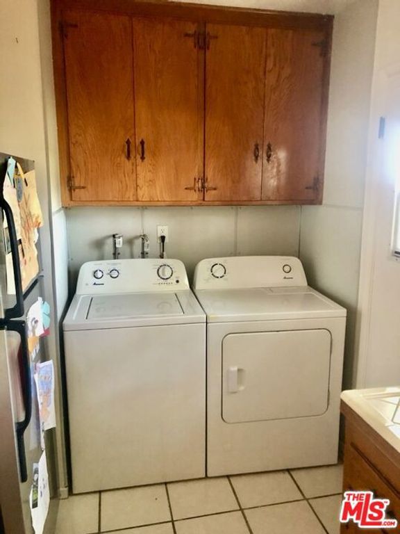 Image 10 of property listing at 3327 Atwater Avenue, Los Angeles, CA 90039