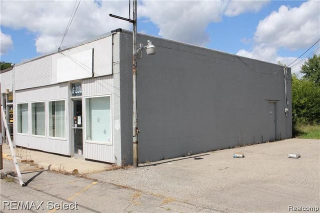 3369 Richfield Road, Flint, MI 48506