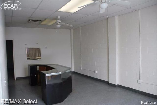 3369 Richfield Road, Flint, MI 48506