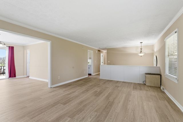 932 Hill Road, Paris, KY 40361