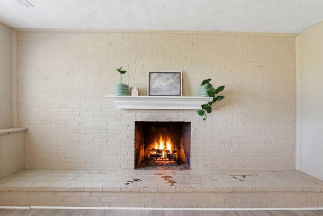 932 Hill Road, Paris, KY 40361