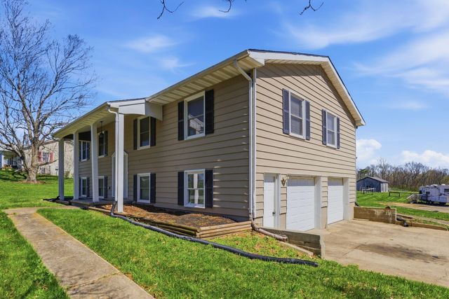932 Hill Road, Paris, KY 40361