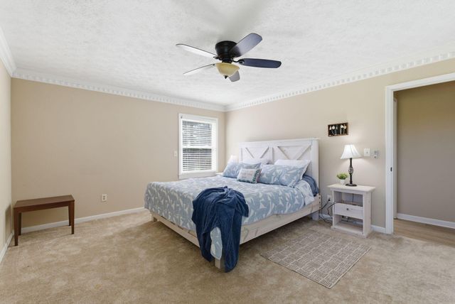 932 Hill Road, Paris, KY 40361