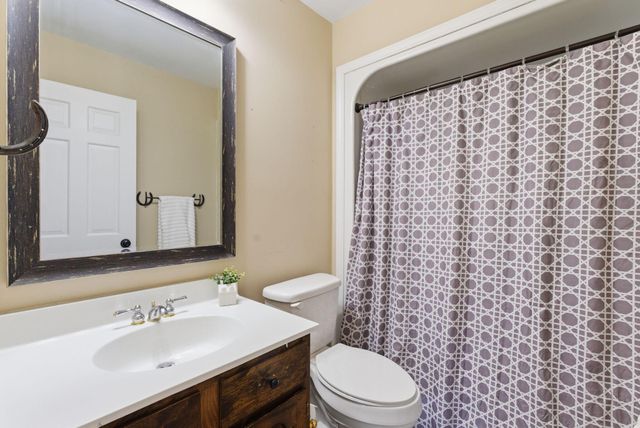 932 Hill Road, Paris, KY 40361