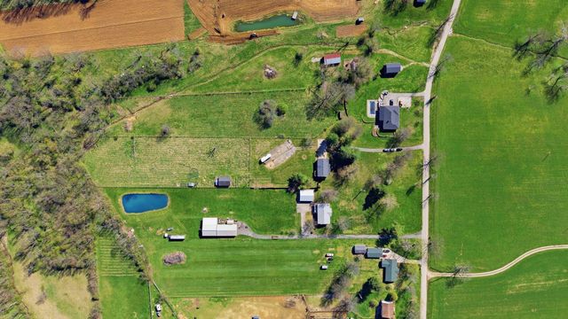 932 Hill Road, Paris, KY 40361