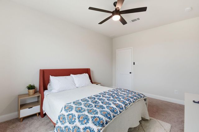 10102 S Goshawk Trail, Conroe, TX 77385