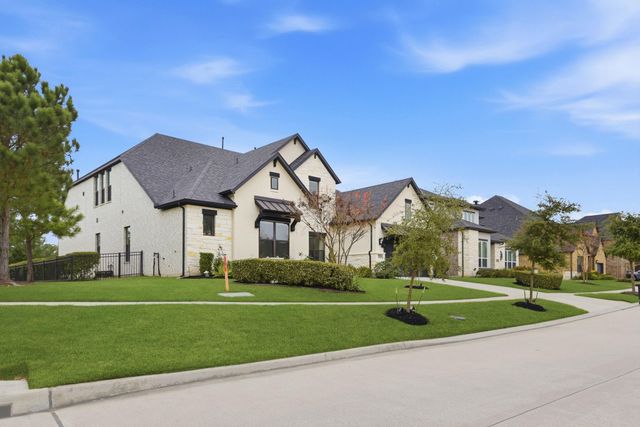 10102 S Goshawk Trail, Conroe, TX 77385