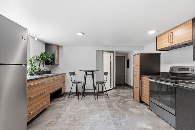 13804 E 16th Ave, Spokane Valley, WA 99216