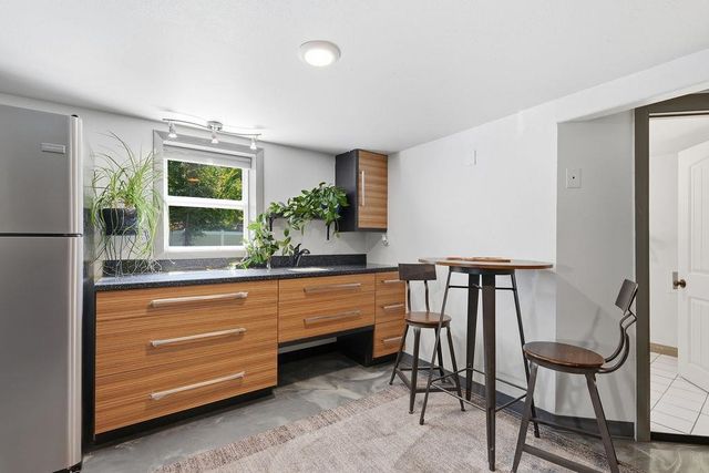 13804 E 16th Ave, Spokane Valley, WA 99216