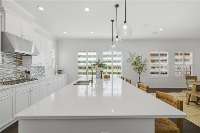 5303 FISHERSOUND LANE, Apollo Beach, FL 33572