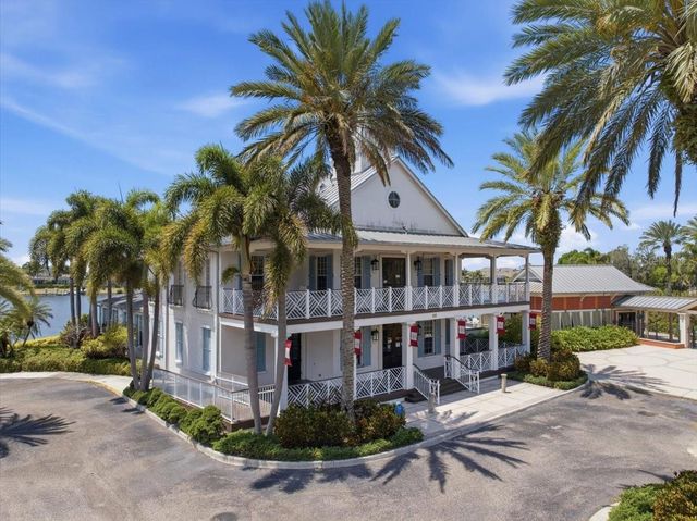 5303 FISHERSOUND LANE, Apollo Beach, FL 33572