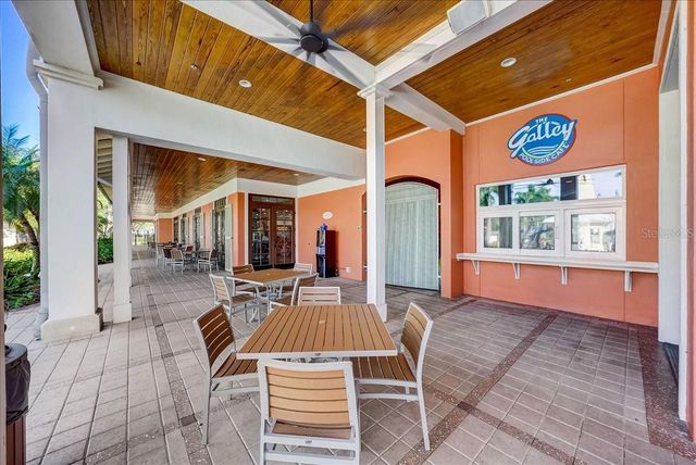 5303 FISHERSOUND LANE, Apollo Beach, FL 33572