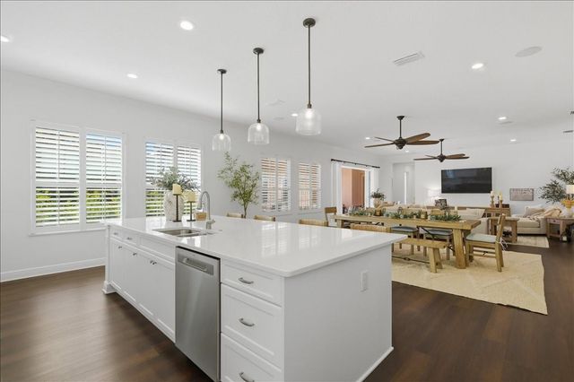 5303 FISHERSOUND LANE, Apollo Beach, FL 33572