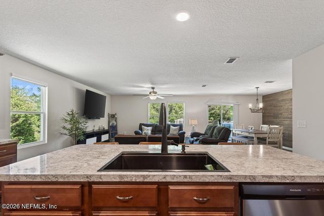 3307 BLUE CATFISH Drive, Jacksonville, FL 32226
