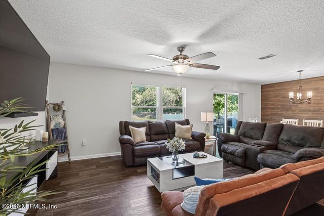 3307 BLUE CATFISH Drive, Jacksonville, FL 32226
