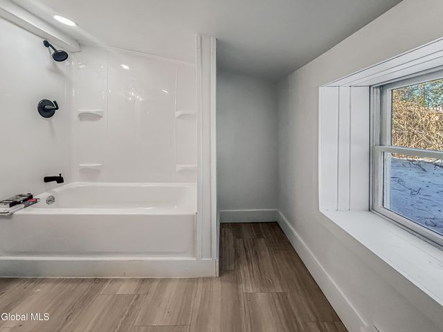 196 Luzerne Road, Queensbury, NY 12804