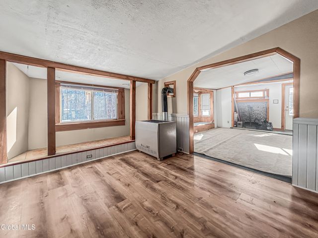 196 Luzerne Road, Queensbury, NY 12804