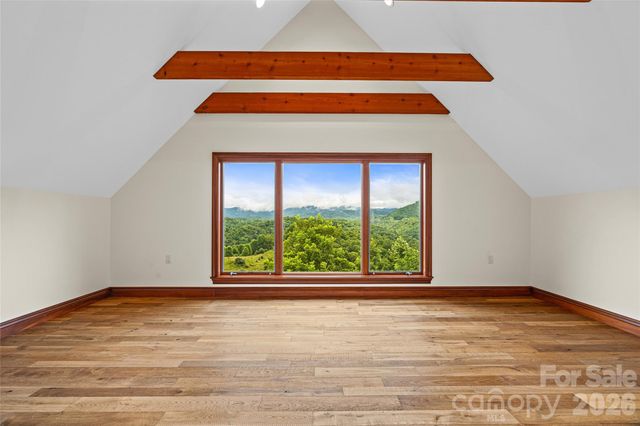 946 Ridge Road, Green Mountain, NC 28740