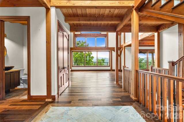 946 Ridge Road, Green Mountain, NC 28740