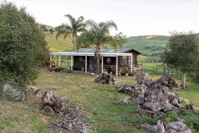 1677 Rising Star Place, Cayucos, CA 93430