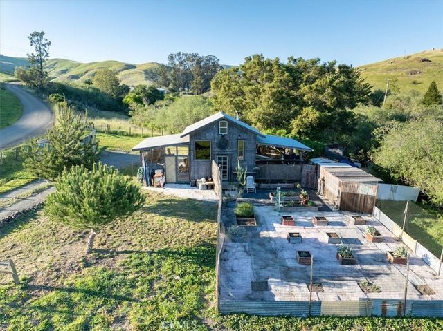 1677 Rising Star Place, Cayucos, CA 93430