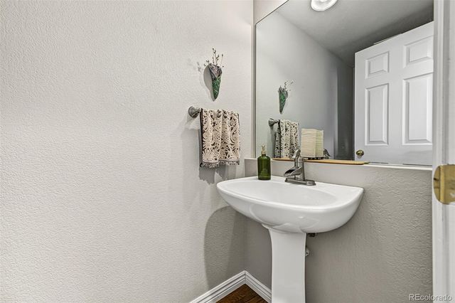 10426 W Coal Mine Place, Littleton, CO 80127
