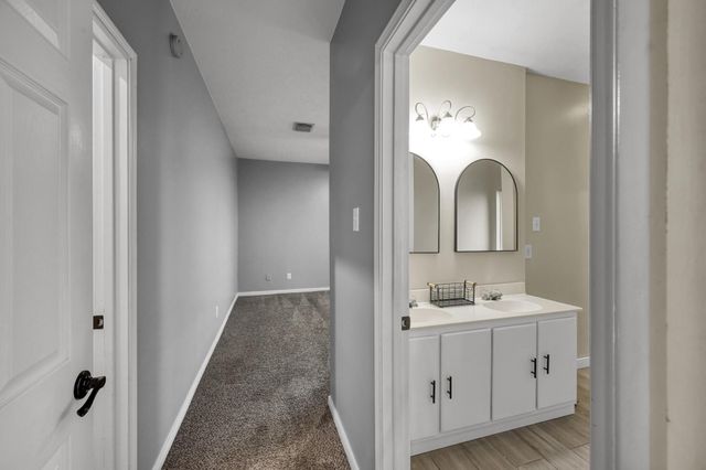 8723 Willow Grove Drive, Tomball, TX 77375