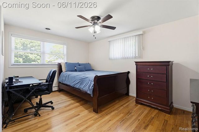 36521 Gloucester Drive, Clinton Township, MI 48035