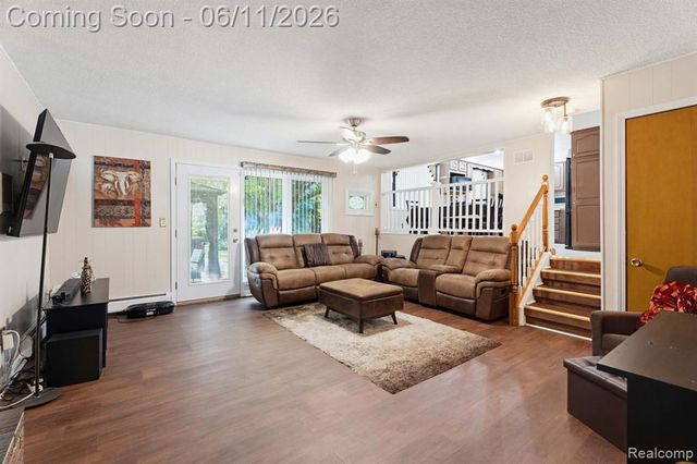 36521 Gloucester Drive, Clinton Township, MI 48035