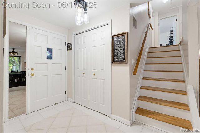 36521 Gloucester Drive, Clinton Township, MI 48035