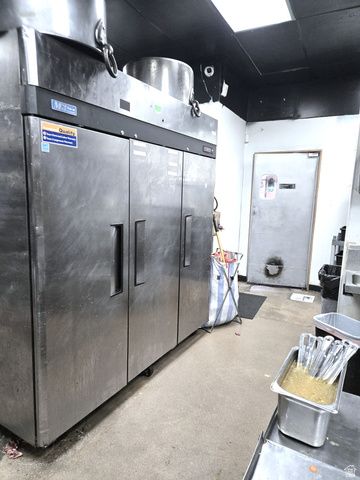 3142 S HIGHLAND DR, Millcreek, UT 84106