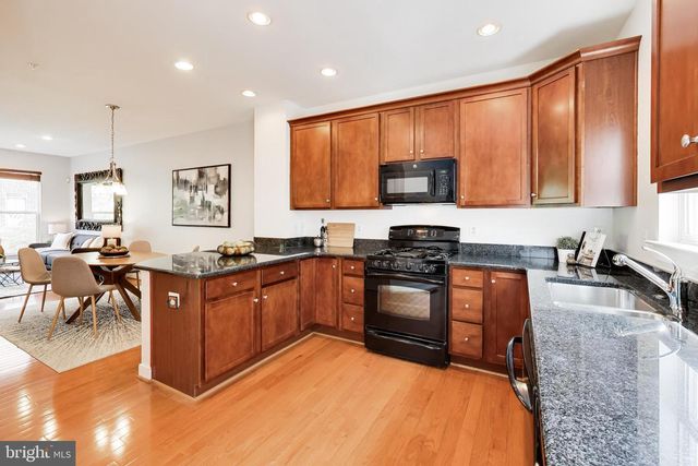 5813 LUSTINE ST, Hyattsville, MD 20781