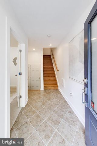 5813 LUSTINE ST, Hyattsville, MD 20781