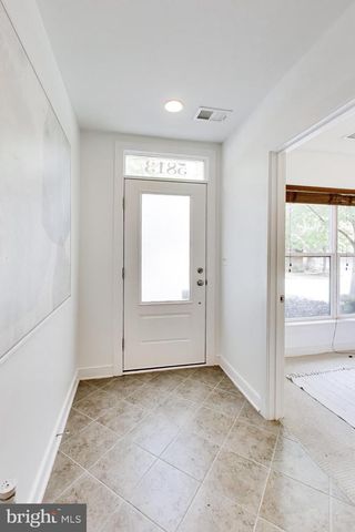 5813 LUSTINE ST, Hyattsville, MD 20781