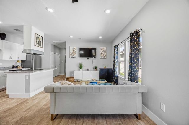 4518 Newberry Street A-B, Houston, TX 77051