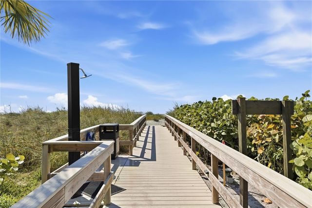 8776 MIDNIGHT PASS ROAD C204, Sarasota, FL 34242