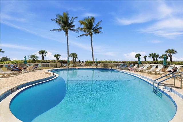 8776 MIDNIGHT PASS ROAD C204, Sarasota, FL 34242