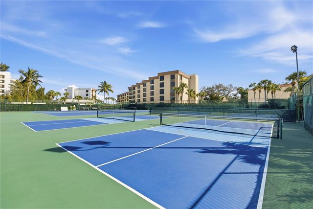 8776 MIDNIGHT PASS ROAD C204, Sarasota, FL 34242