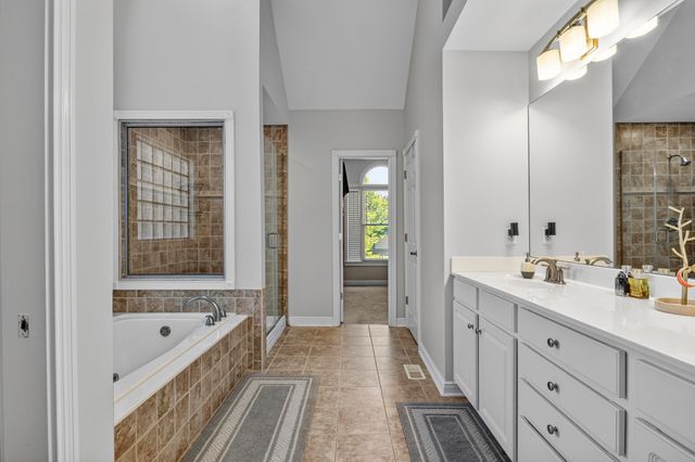 3049 Old Field Way, Lexington, KY 40513